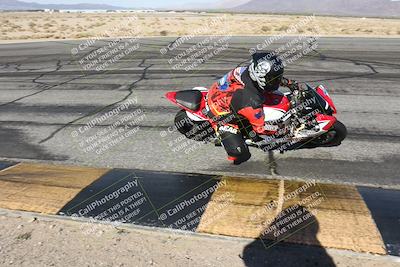 media/Nov-30-2025-TrackXperience (Sun) [[c0061d280f]]/2-Level 2/Session 4 (Turn 12 Inside)/